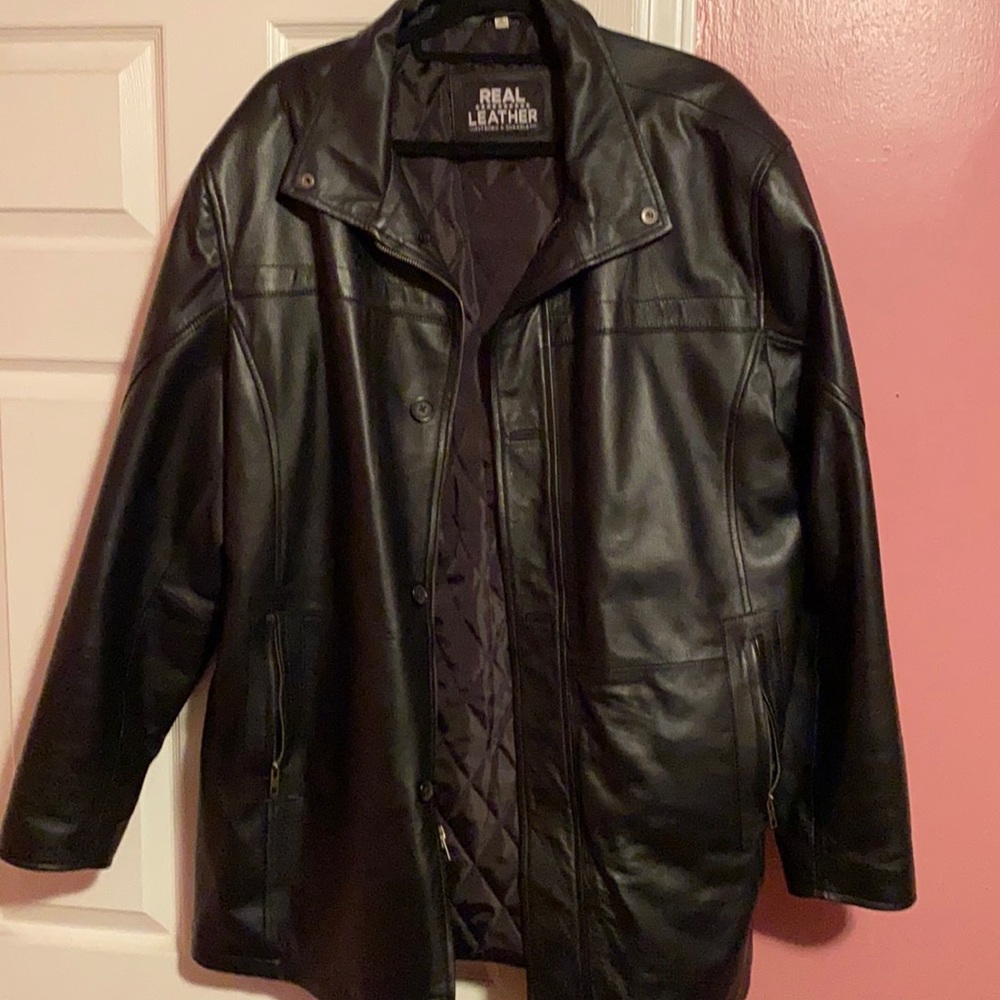MEN LEATHER JACKET